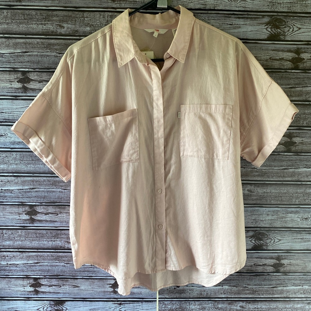 Levi's Women's Short-Sleeved Button-Down‎ Top Size L Pale Pink Logo NWT